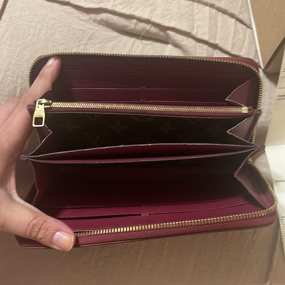 Louis Vuitton Monogram Retiro Zippy Wallet Aurore Raisin - Picture 11 of 16